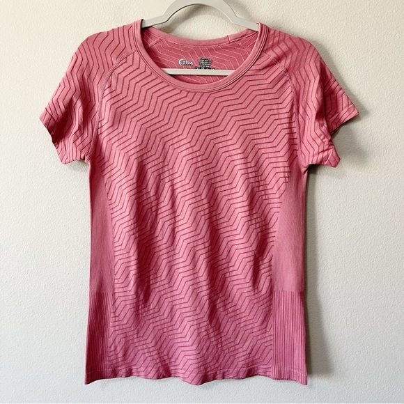 ZYIA Active Poppy Chevron Short Sleeve Tee Shirt Pink Size Medium - Picture 3 of 7